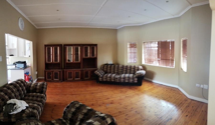 4 Bedroom Property for Sale in Retief Eastern Cape